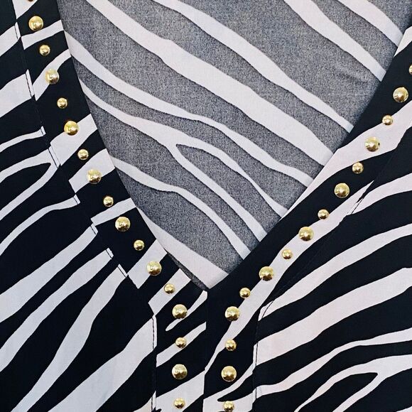 INC International Concepts Zebra Print Studded Long Sleeve Top Black White Sz XS - Picture 3 of 3